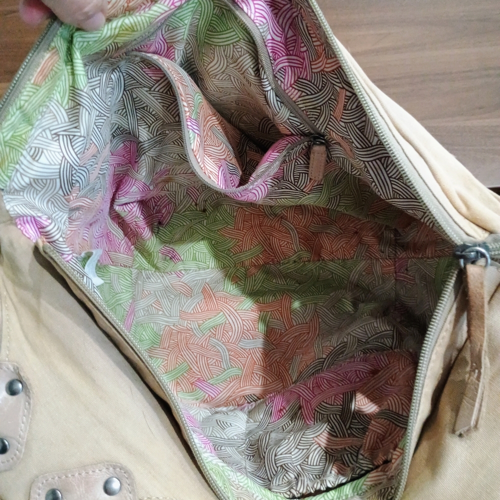 The Sak Cream Shoulder Bag - Picture 7 of 7